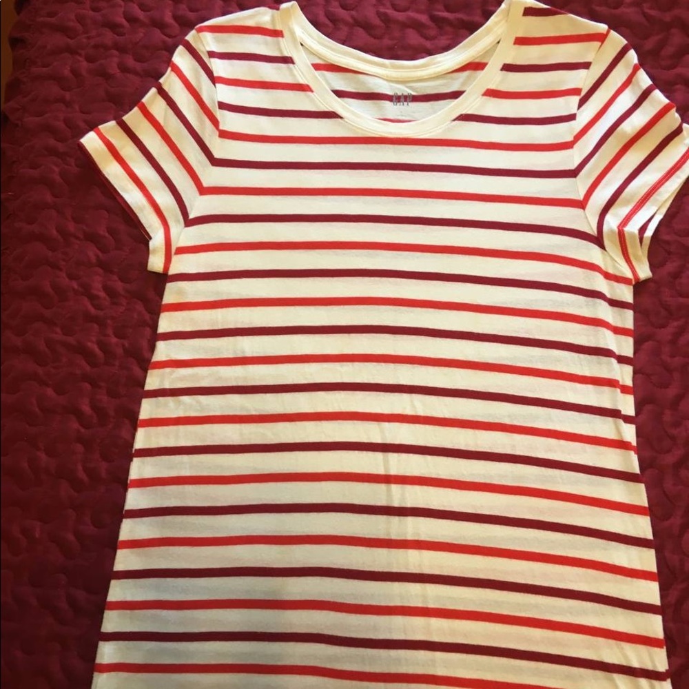 Stripped Gap t-shirt